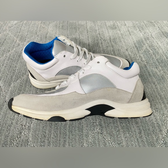 Chanel Sneaker - Picture 4 of 7